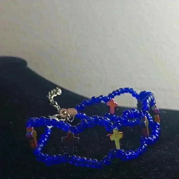 Cross beaded bracelet - Picture 5 of 5